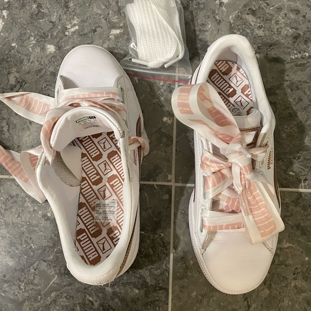 Puma ladies Basket Sneaker